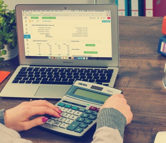 Zaciąganie pożyczki osobistej podczas COVID-19 Zaciąganie pożyczki osobistej podczas COVID-19