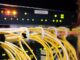 Jakie interfejsy i ile posiada router? Jakie interfejsy i ile posiada router?